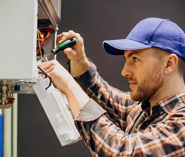 Expert Plumber for Tankless Water Heater Maintenance in Woonsocket, RI: Schedule Professional Maintenance Services with Us
